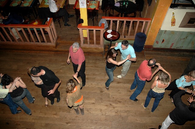 min 2006 10 03 latino 093
